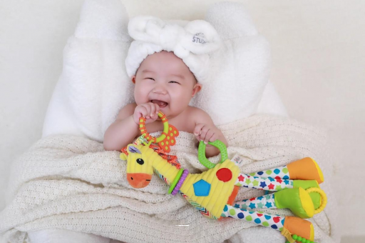 佳木斯宝宝的口欲期